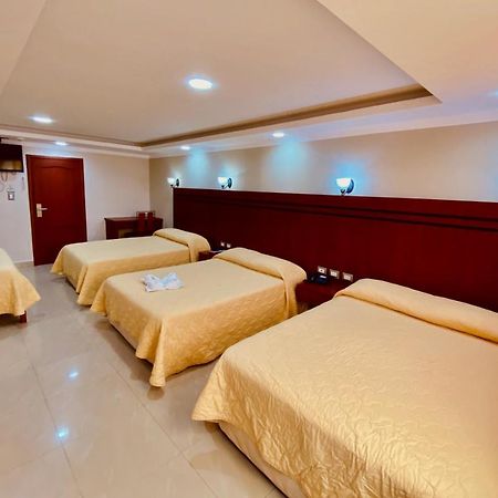 Hotel Adriand'S Machala Ngoại thất bức ảnh