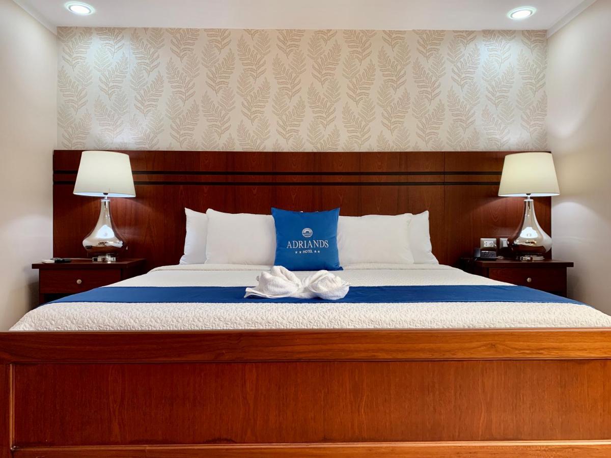 Hotel Adriand'S Machala Ngoại thất bức ảnh