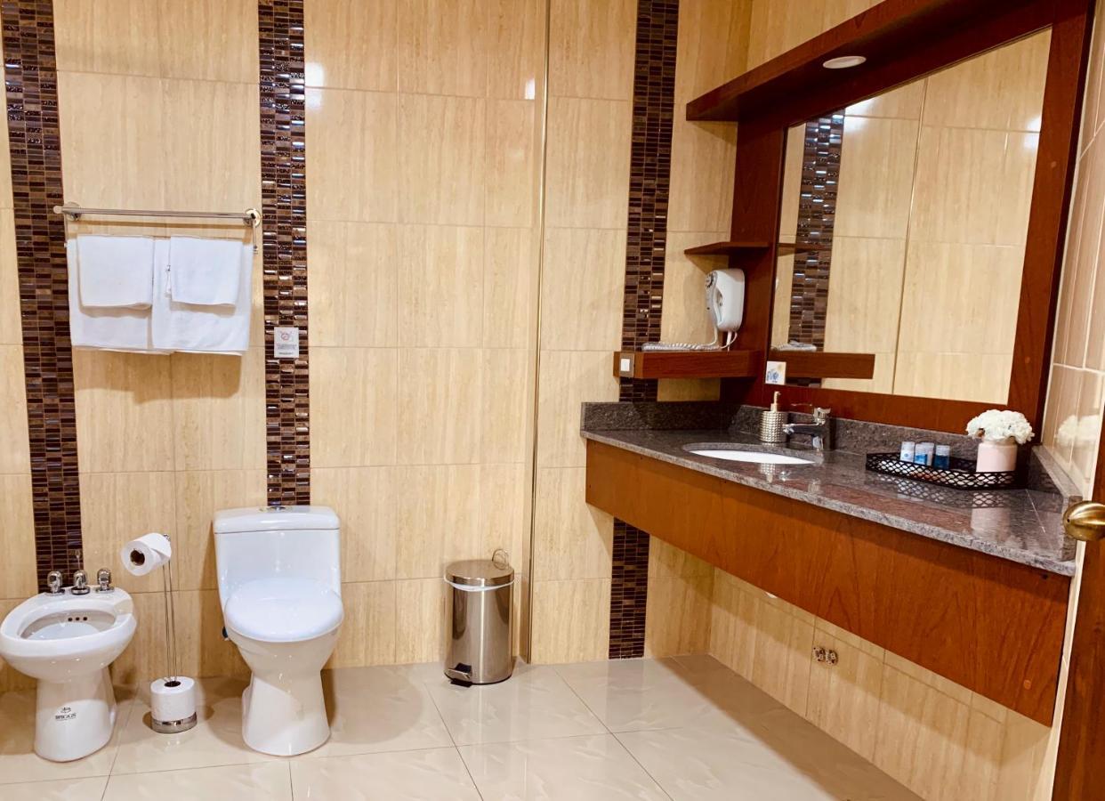 Hotel Adriand'S Machala Ngoại thất bức ảnh