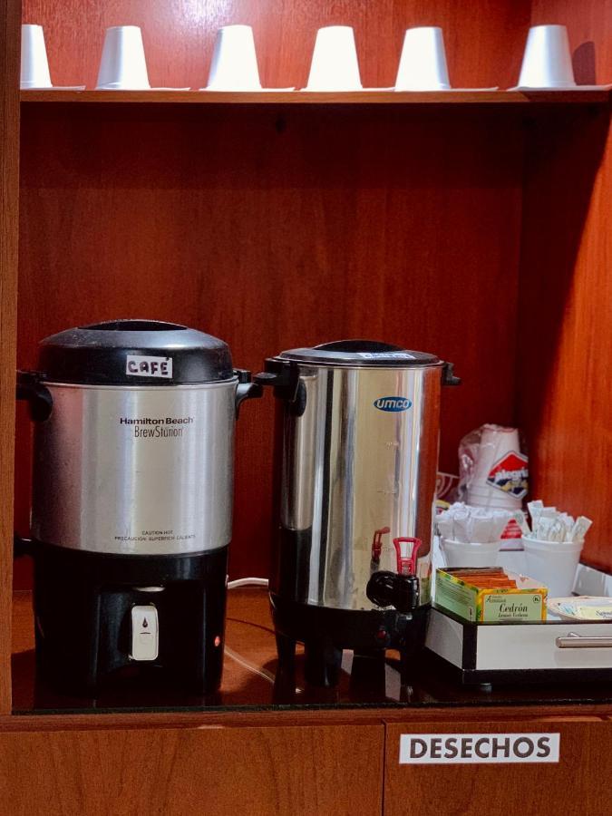 Hotel Adriand'S Machala Ngoại thất bức ảnh